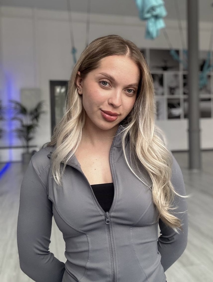 Алисия